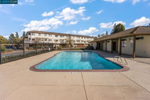 5080 Valley Crest Dr, Concord CA  94521-4983 exterior