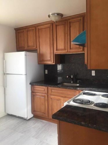 1119 Shirley Dr, Milpitas, CA 95035-5536