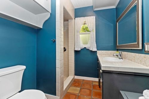 3391 Mono Dr, Riverside CA  92506-2151 exterior