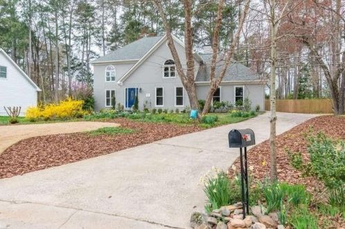 2427 Brookvine Ln, Marietta, GA 30062-5295