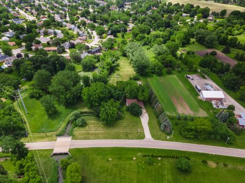 1763 Brickville Rd, Sycamore IL  60178-8639 exterior