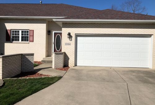 1084 Laura Ct, Hobart IN  46342-6309 exterior