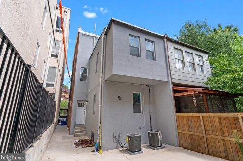 624 42 St, Philadelphia PA 19104-1468 exterior