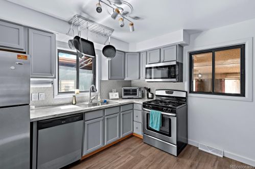 7021 Zuni St, Denver CO  80221-7402 exterior