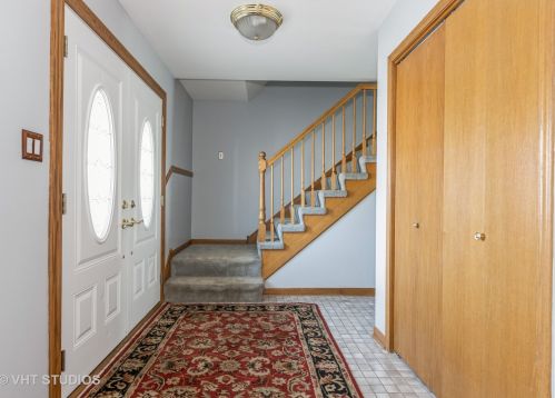 21170 Deerpath Rd, Frankfort, IL 60423-2141