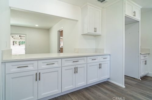 3692 Artesian St, Riverside CA  92503-4125 exterior