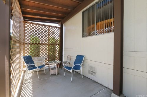 5200 Irvine Blvd, Irvine CA  92620-2013 exterior