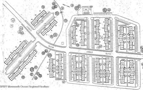 99 White St, Tinton Falls, NJ 07724-4852