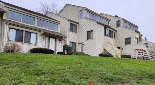 190 Brittany Farms Rd, New Britain, CT 06053-1151
