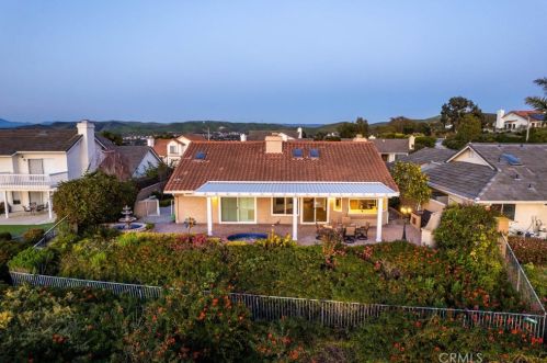 2832 Calle Guadalajara, San Clemente CA  92673-3516 exterior