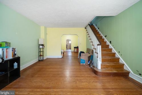 623 Magee Ave, Philadelphia, PA 19111-4715
