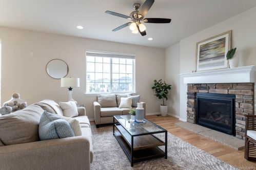 7400 Old Hammer Way, Aurora CO 80016-6115 exterior