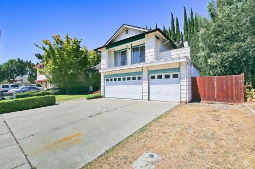 41 Wimbledon Ln, Tracy, CA 95376-4431