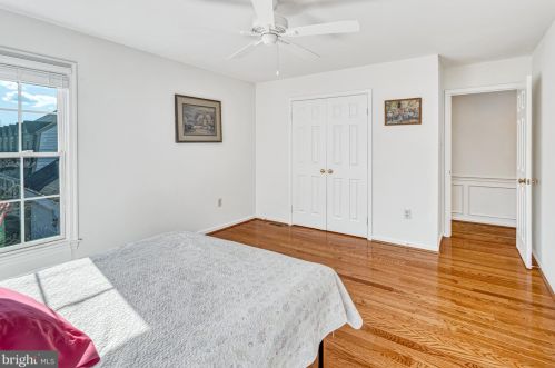 12125 Darnley Rd, Woodbridge VA  22192-6615 exterior