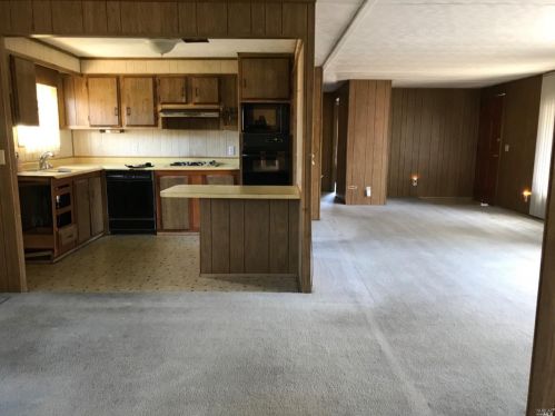 123 Del Paso Dr, Vacaville, CA 95687-9423