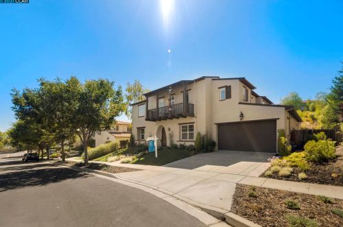 4025 Tulip Way, San Ramon, CA 94582-5116