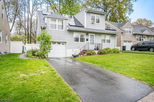 205 Sadler Rd, Bloomfield, NJ 07003-5334