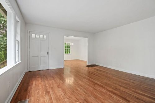 1678 Bridgeport Dr, Atlanta GA  30318-3332 exterior