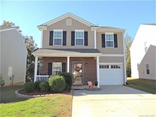 1045 Willow Wind Dr, Gastonia, NC 28054-1323
