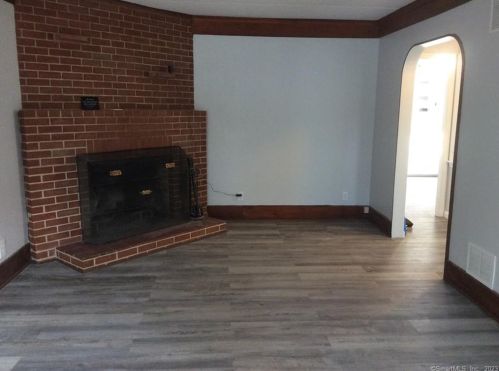 10 Phelps Ln, Deep River CT  06417-1912 exterior