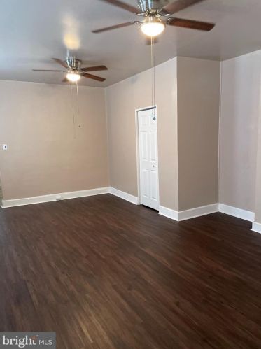 1223 29th St, Philadelphia, PA 19121-4502