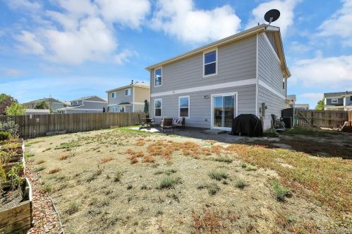 774 Willow Dr, Denver CO  80603-7761 exterior