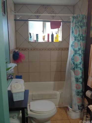 3587 Wallace St, Riverside CA  92509-4639 exterior