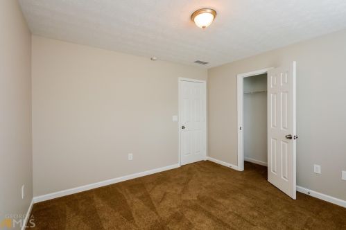 105 Aspen Forest Dr, Porterdale GA  30016-5819 exterior