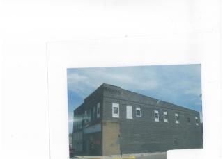 101 4th St, Depue, IL 61322