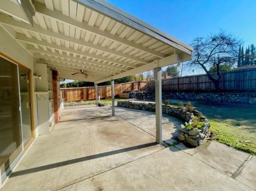7924 Wildridge Dr, Fair Oaks, CA 95628-3640
