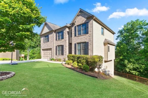 470 Park Place Ct, Suwanee, GA 30024-1246