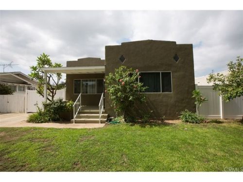 215 5th St, Montebello, CA 90640-5207