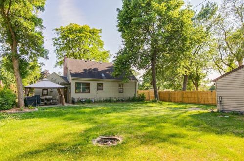 971 Grandview Ave, Saint Paul MN  55113-4437 exterior