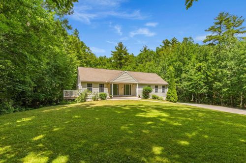 156 Old Concord Tpke, Barrington, NH 03825-5152