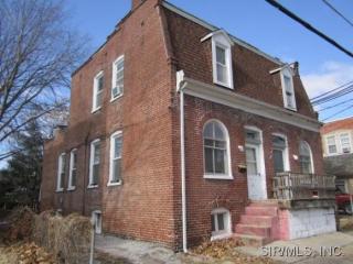 13 12th St, Belleville, IL 62220-1001