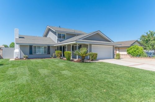 1042 Eastglen Dr, La Verne, CA 91750-1834