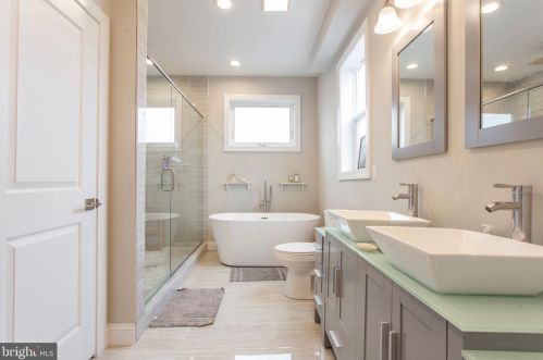 1243 24th St, Philadelphia PA  19121-4820 exterior