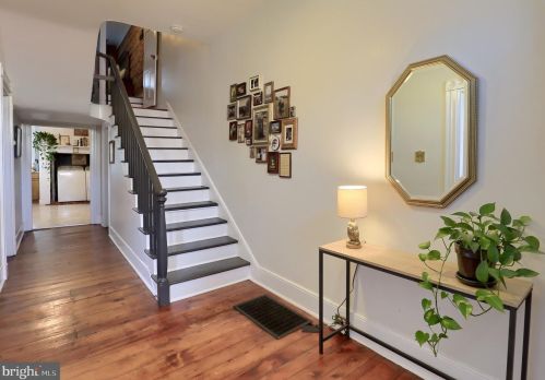 19 Howard Ave, Lancaster PA  17602-3603 exterior