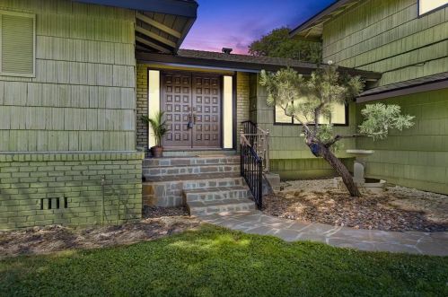 7814 Apple Valley Ct, Fair Oaks, CA 95628-4803