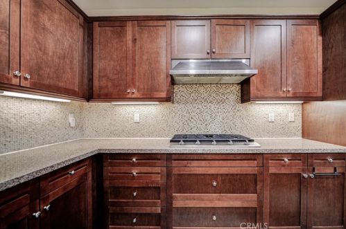 68 Prickly Pear, Irvine CA  92618-8856 exterior