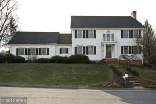 661 Bellview Ave, Winchester, VA 22601-3181