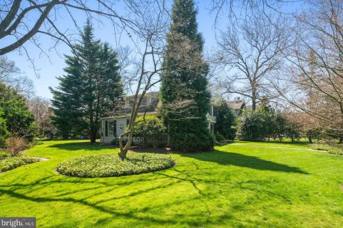 40 Upland Way, Haddonfield NJ 08033-3518 exterior