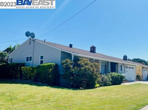 654 Lebanon St, Hayward, CA 94541-7335