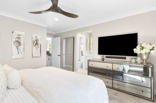 78 Bower Tree, Irvine CA  92603-0106 exterior