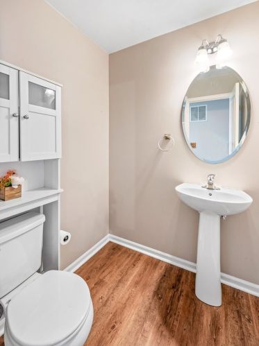 1252 Alta Vista Dr, Pingree Grove IL  60140-2057 exterior