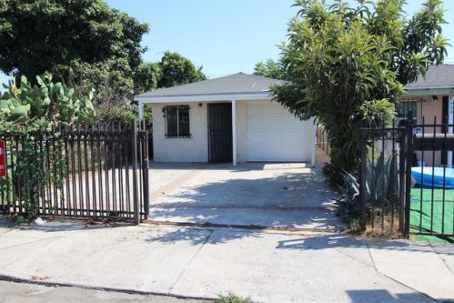 444 Peach St, Compton, CA 90222-3930