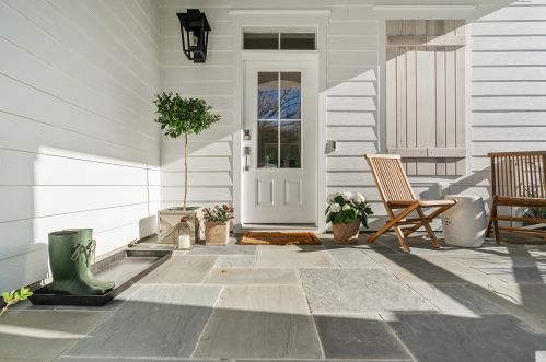 121 Freeman St, Mount Pleasant, SC 29464-4720