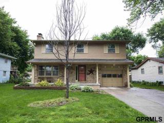 506 Patton St, Omaha, NE 68046-2741