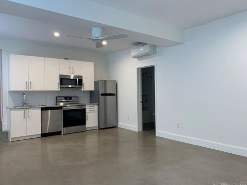 3 Raymond St, Norwalk CT  06854-3107 exterior