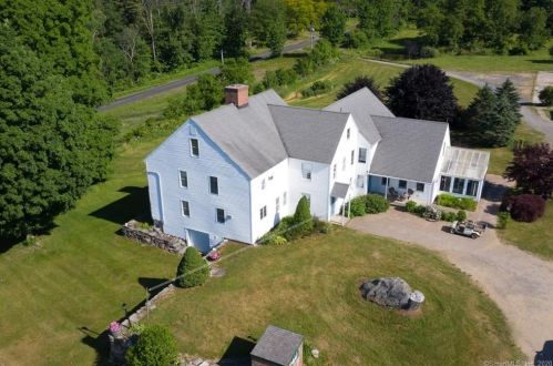 44 Locust Rd, Torrington, CT 06791-2322